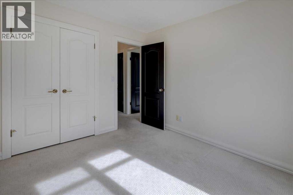 12 Signal Ridge Court Sw, Calgary, Alberta  T3H 2J7 - Photo 29 - A2313886