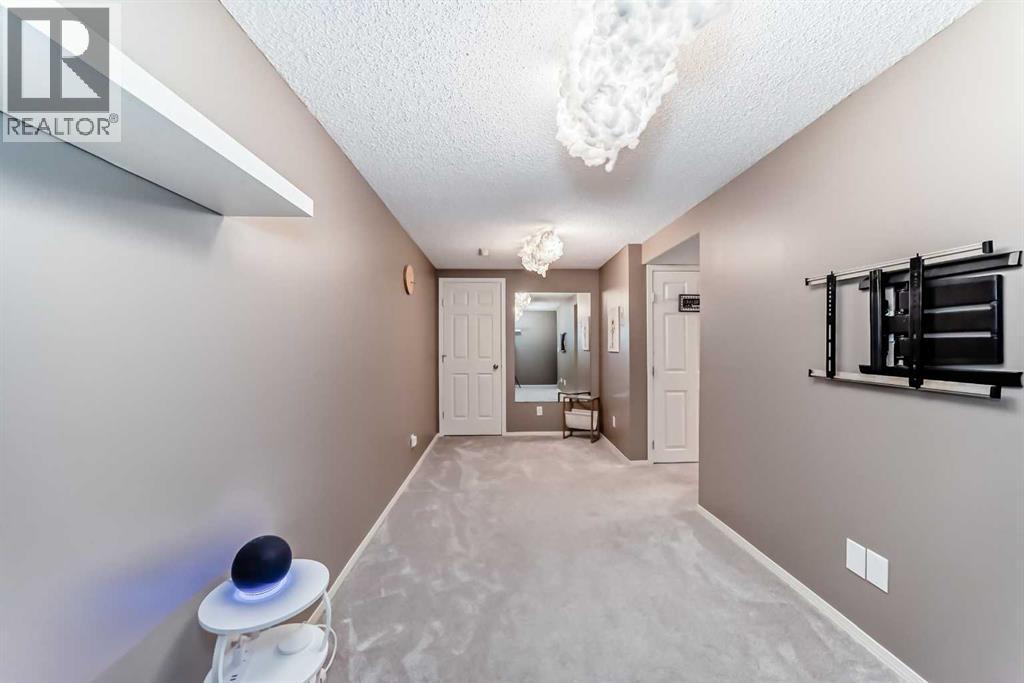 173 Eversyde Common Sw, Calgary, Alberta T2Y 4Z5 - Photo 29 - A2310892