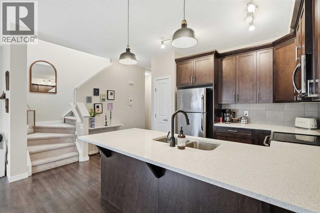 425 Carringvue Avenue Nw, Calgary, Alberta  T3P 0W5 - Photo 6 - A2311473