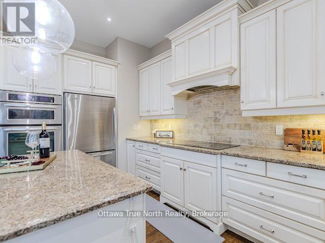 105 Black Maple Private, Ottawa, Ontario  K1M 0J3 - Photo 13 - X13217370