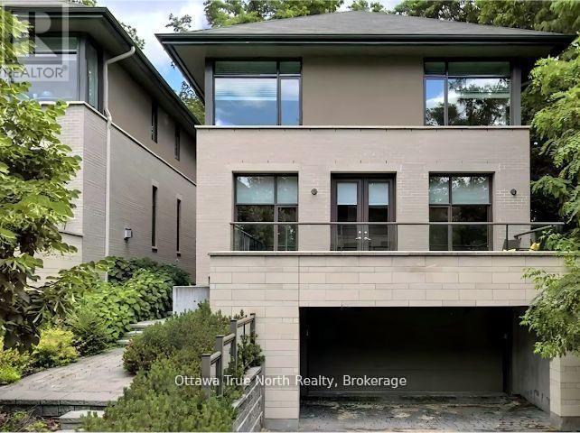 105 Black Maple Private, Ottawa, Ontario  K1M 0J3 - Photo 2 - X13217370