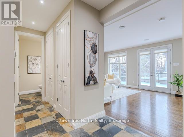 105 Black Maple Private, Ottawa, Ontario  K1M 0J3 - Photo 4 - X13217370
