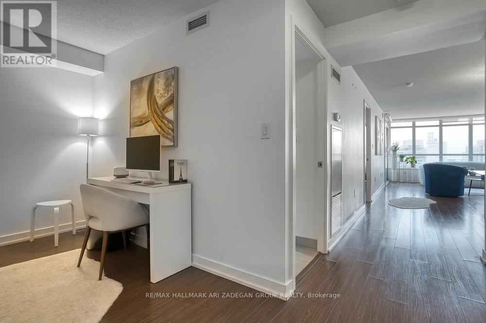 601 - 151 Dan Leckie Way, Toronto, Ontario  M5V 4B2 - Photo 11 - C13217386
