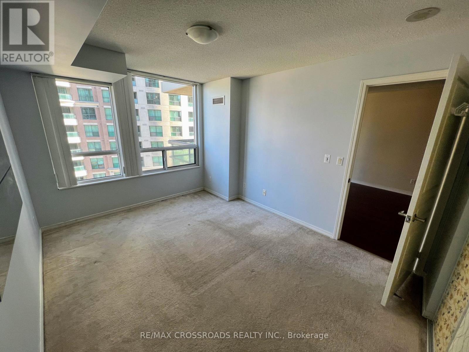817 - 509 Beecroft Road, Toronto, Ontario  M2N 0A3 - Photo 4 - C13217394