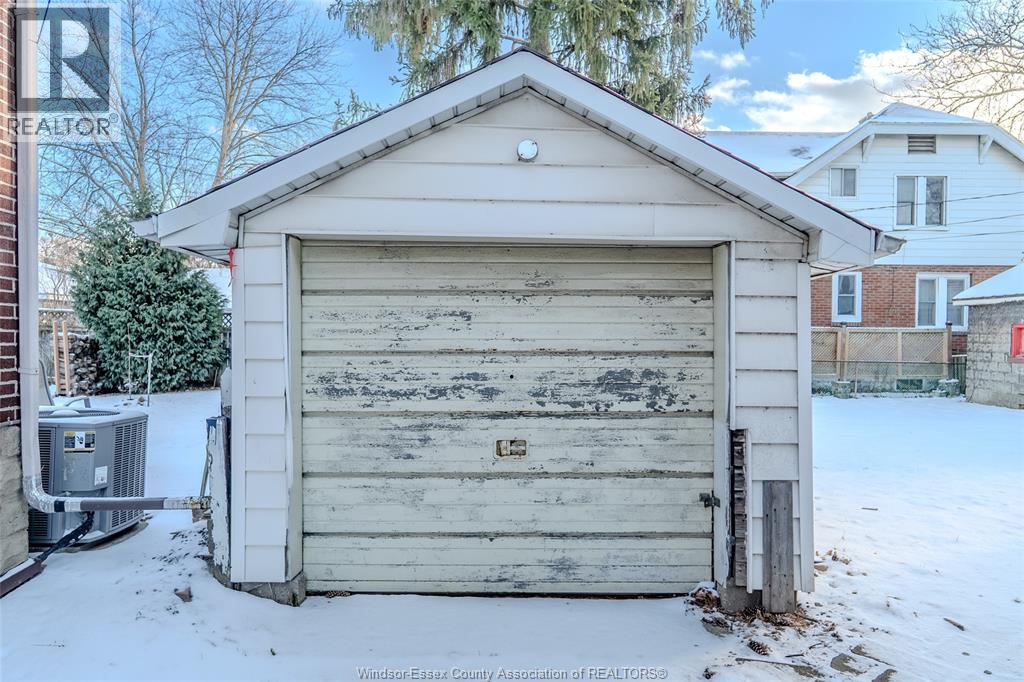 2973 Peter, Windsor, Ontario  N9C 1G9 - Photo 28 - 26001711