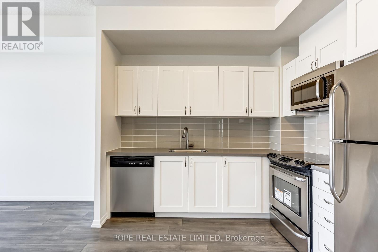 520 - 540 Bur Oak Avenue, Markham, Ontario  L6C 0Y2 - Photo 13 - N13217374