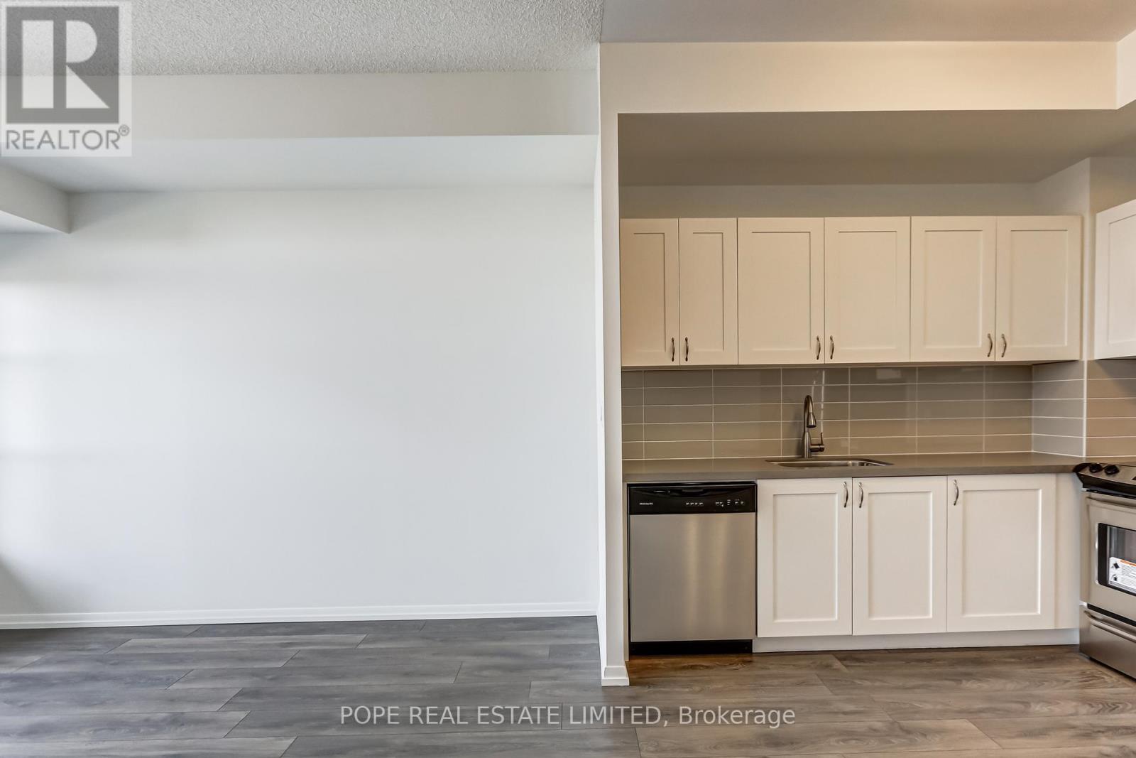 520 - 540 Bur Oak Avenue, Markham, Ontario  L6C 0Y2 - Photo 15 - N13217374