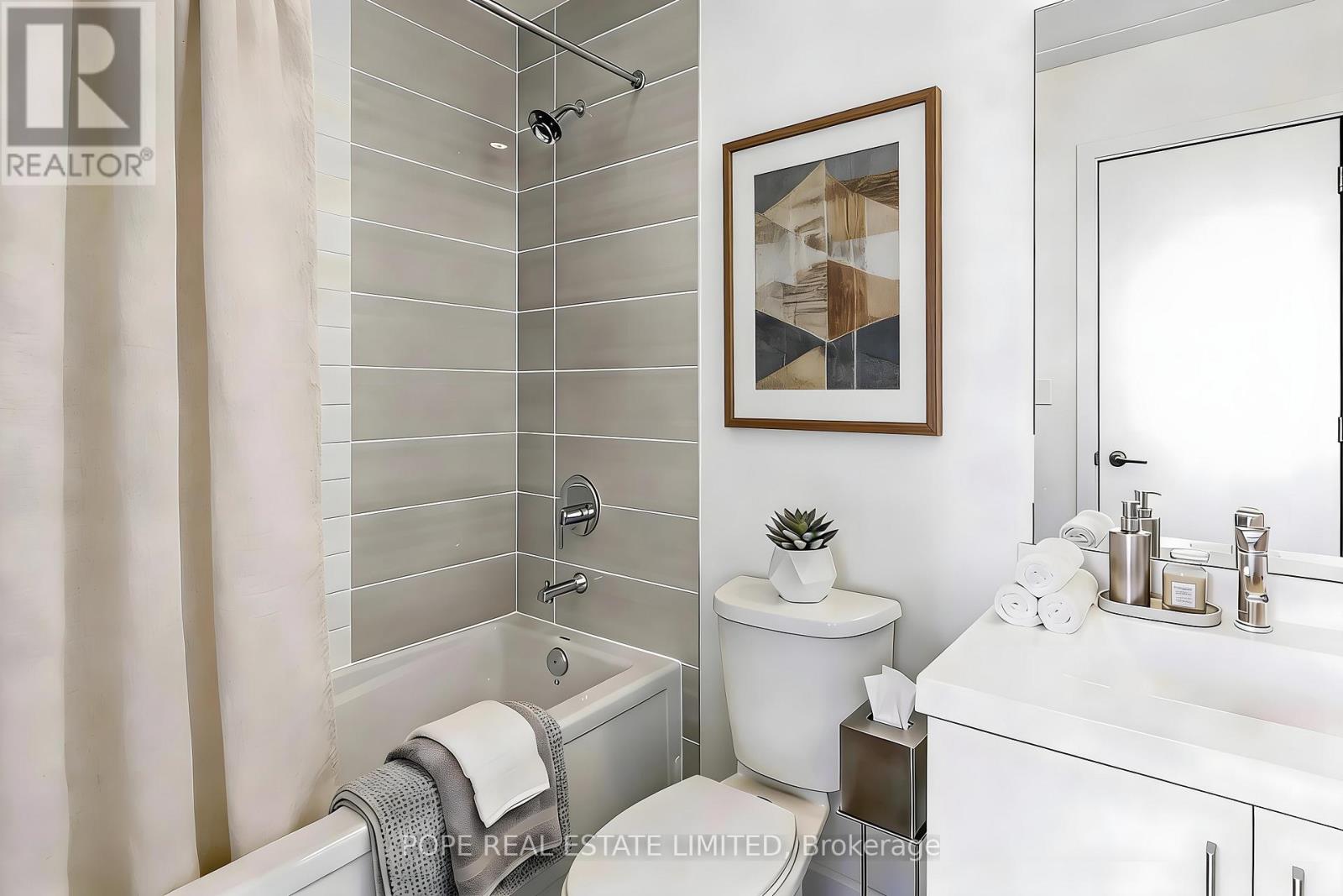 520 - 540 Bur Oak Avenue, Markham, Ontario  L6C 0Y2 - Photo 4 - N13217374