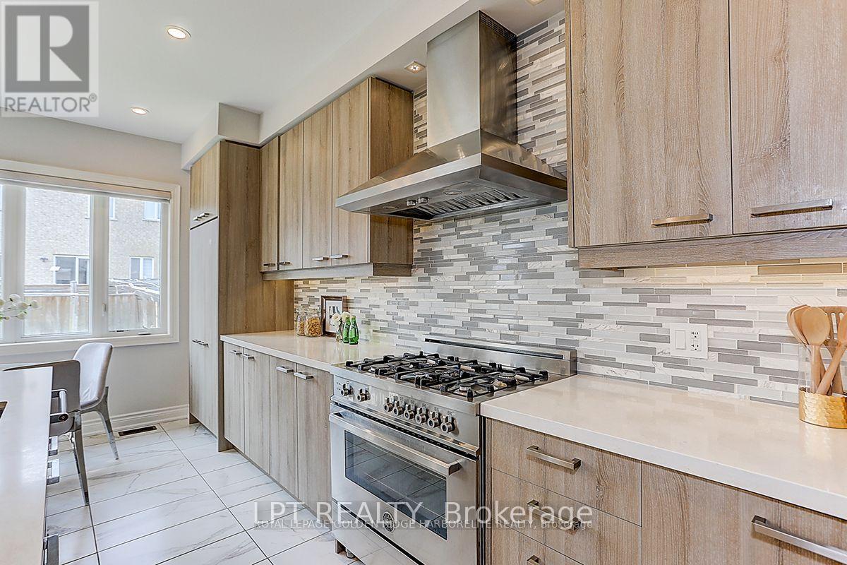 12 Baleberry Crescent, East Gwillimbury, Ontario  L9N 0P2 - Photo 14 - N13217380