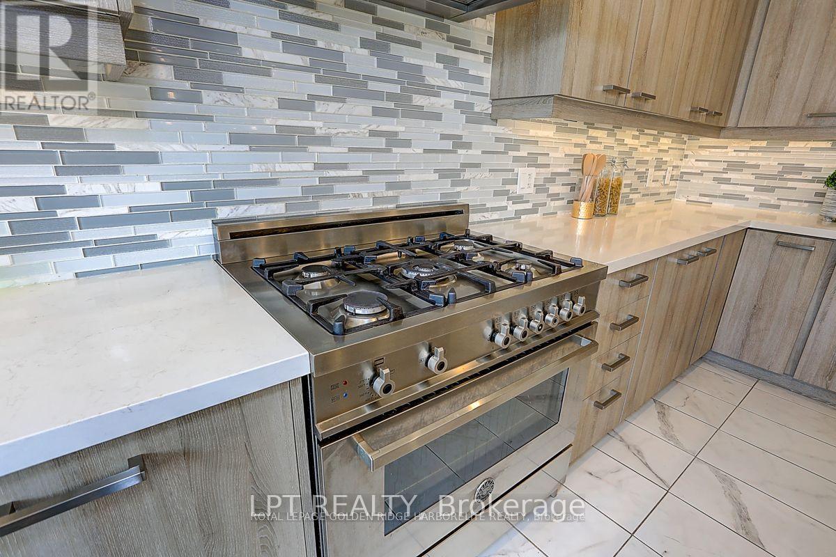 12 Baleberry Crescent, East Gwillimbury, Ontario  L9N 0P2 - Photo 16 - N13217380