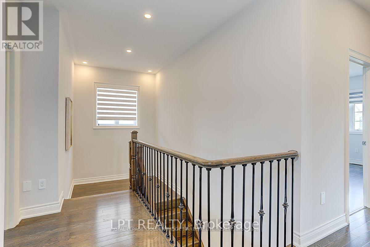 12 Baleberry Crescent, East Gwillimbury, Ontario  L9N 0P2 - Photo 19 - N13217380