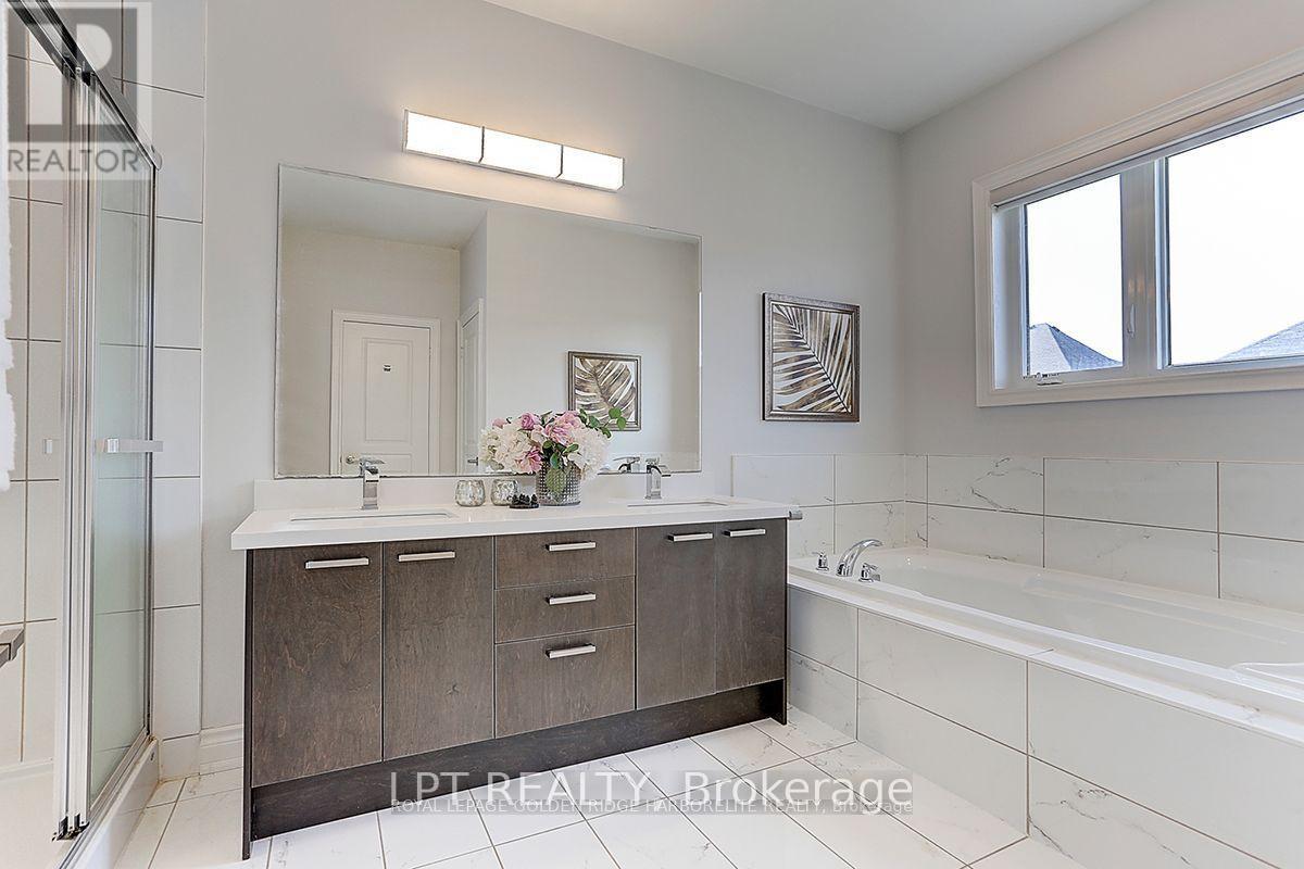 12 Baleberry Crescent, East Gwillimbury, Ontario  L9N 0P2 - Photo 23 - N13217380