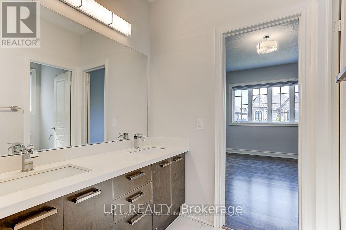 12 Baleberry Crescent, East Gwillimbury, Ontario  L9N 0P2 - Photo 28 - N13217380