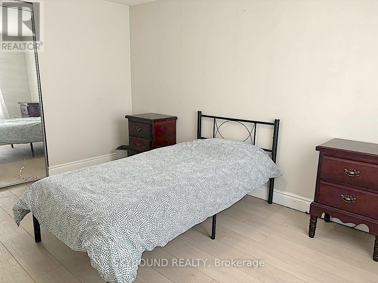 252 William Roe Boulevard N, Newmarket, Ontario  L3Y 1B5 - Photo 25 - N13217396