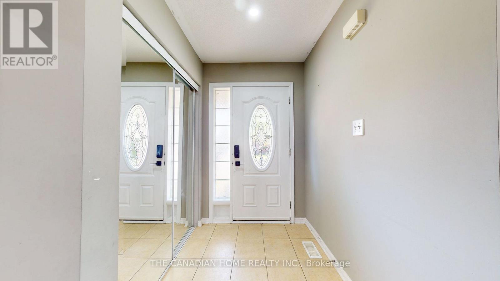 1004 Savoline Boulevard, Milton, Ontario  L9T 7T1 - Photo 4 - W13217382
