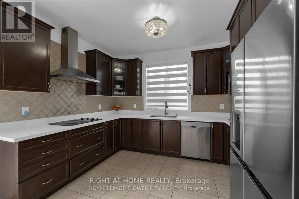 22 Vanwood Crescent, Brampton, Ontario  L6P 2X4 - Photo 24 - W13217408