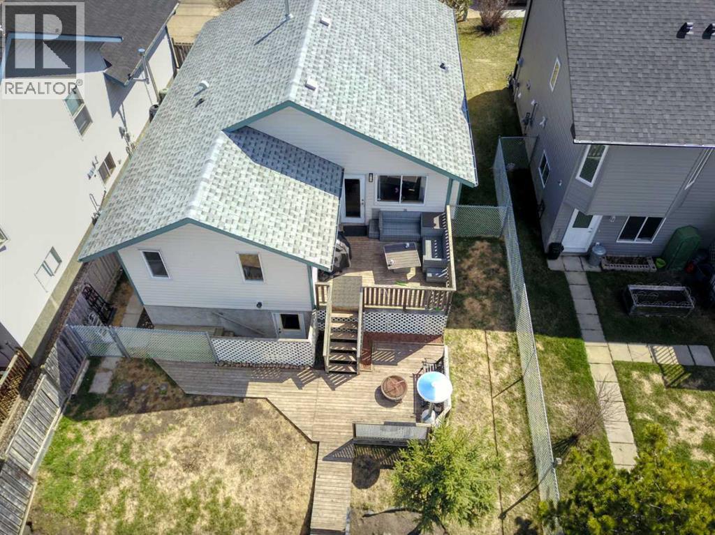 5228 41 Streetcrescent, Innisfail, Alberta  T4G 1W5 - Photo 5 - A2312202