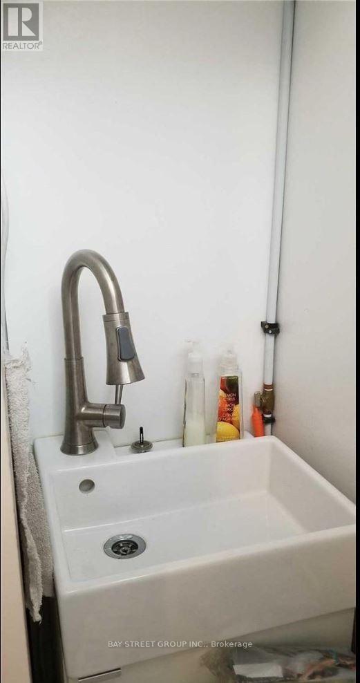 2106 - 8339 Kennedy Road, Markham, Ontario  L3R 5T5 - Photo 6 - N13217390