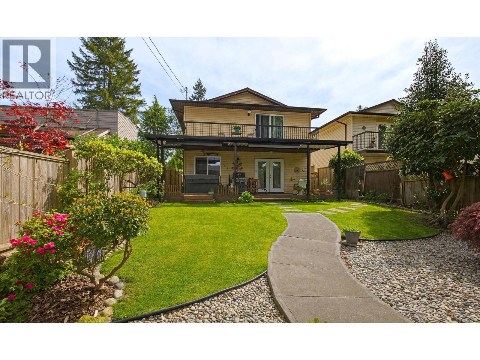3358 Jervis Street, Port Coquitlam, British Columbia  V3B 4P3 - Photo 2 - R3118350