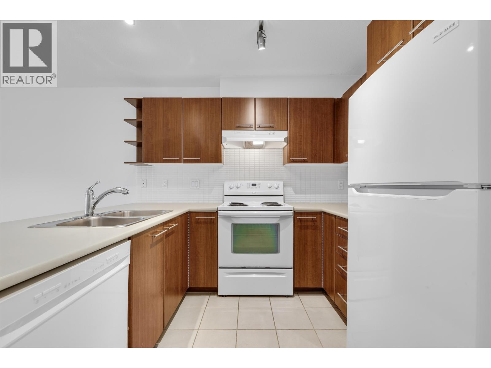310 4868 Brentwood Drive, Burnaby, British Columbia  V5C 0C2 - Photo 16 - R3129834