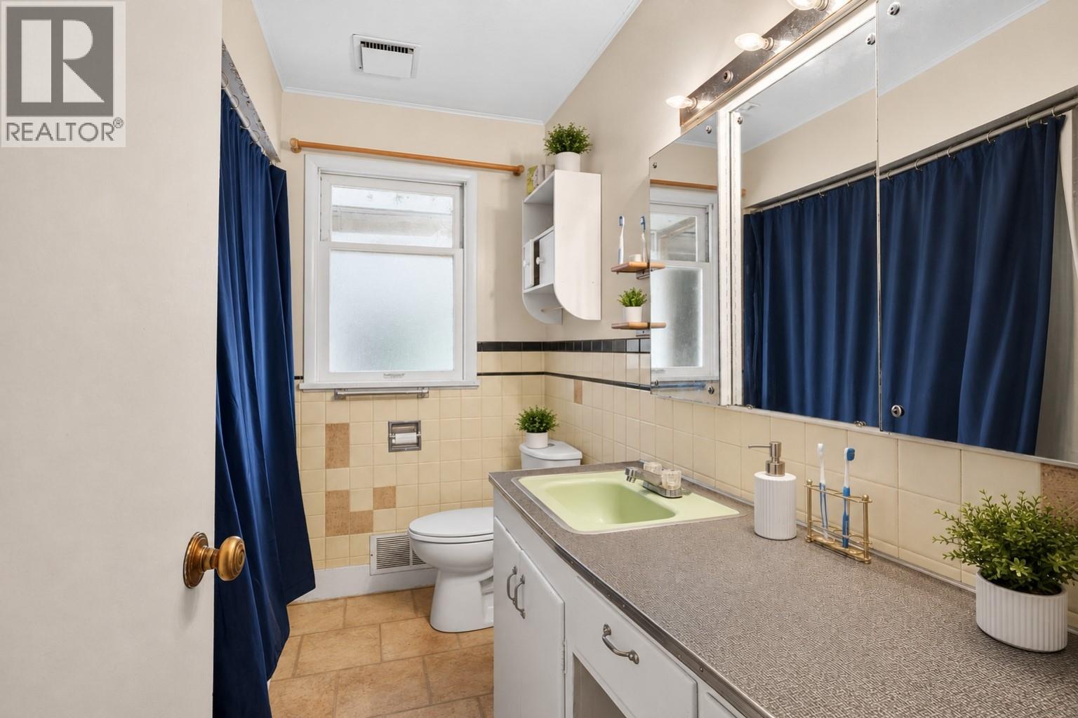 1829 Abbott Street, Kelowna, British Columbia  V1Y 1B6 - Photo 13 - 10386652