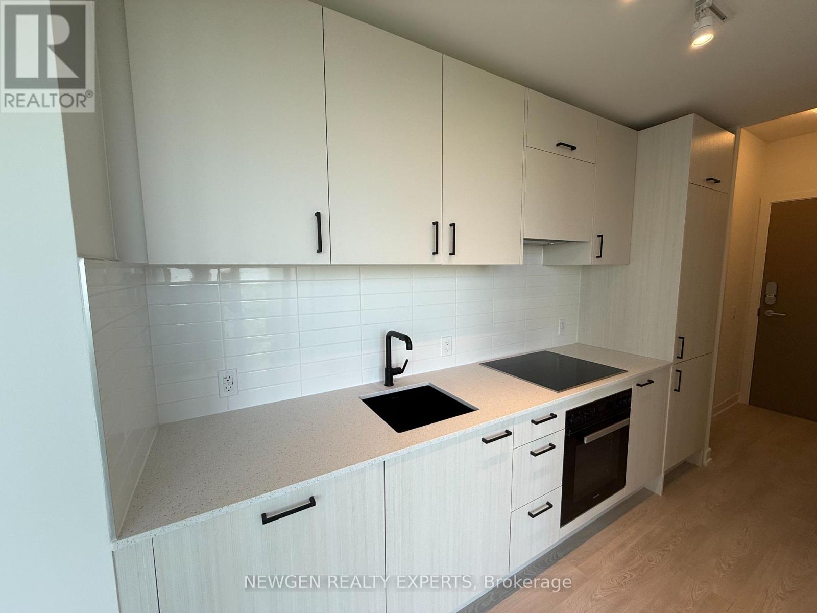 2911 - 5 Quarrington Lane, Toronto, Ontario  M3C 0S5 - Photo 8 - C13217422