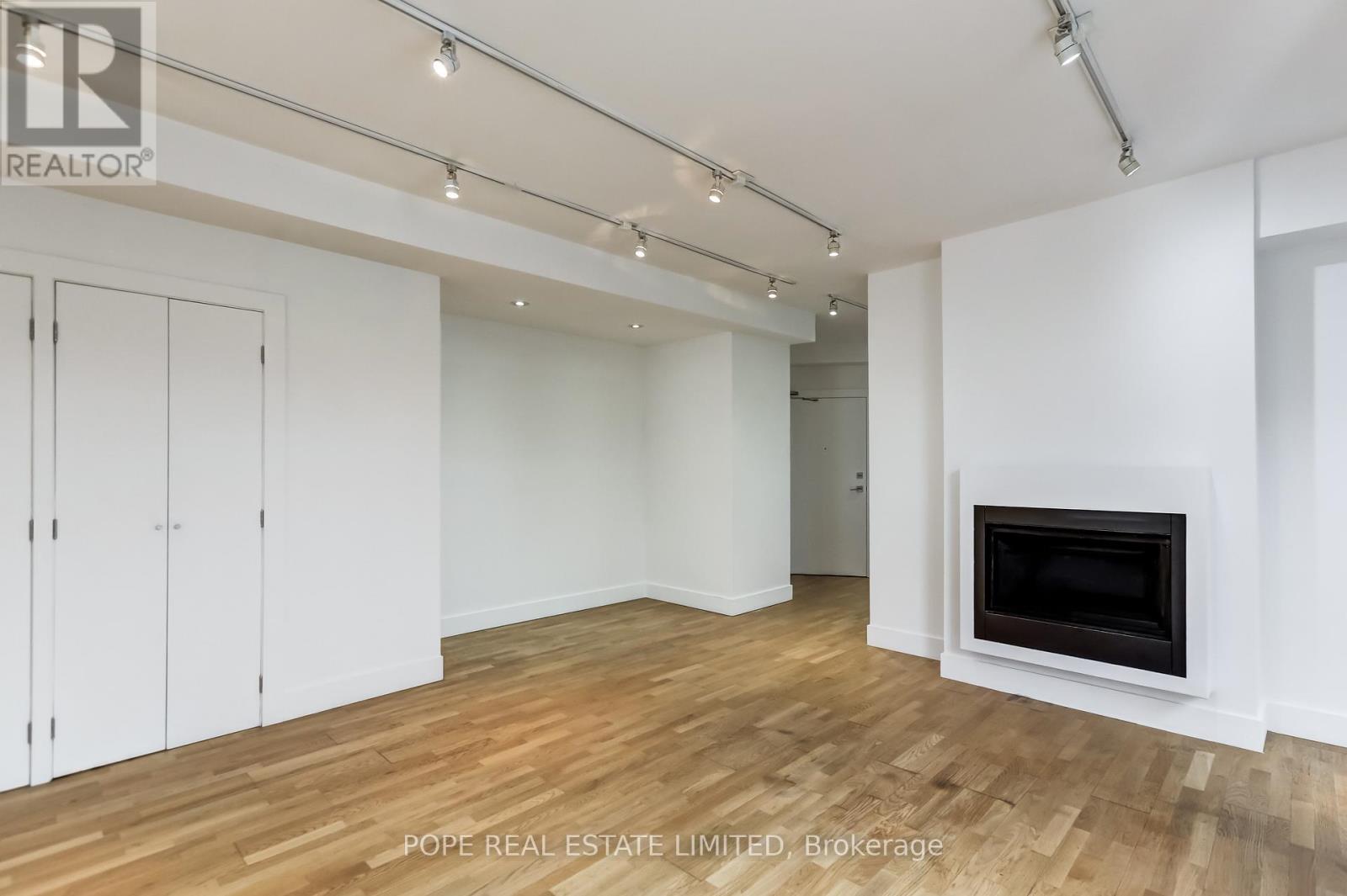 4 - 427 Crawford Street, Toronto, Ontario  M6G 3J7 - Photo 14 - C13217430