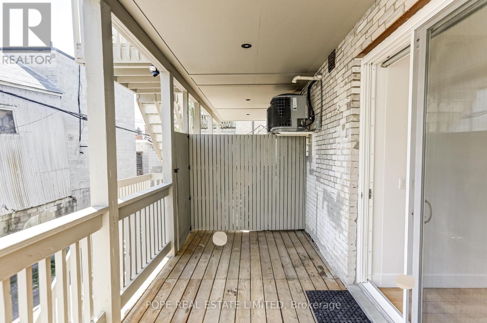 4 - 427 Crawford Street, Toronto, Ontario  M6G 3J7 - Photo 34 - C13217430