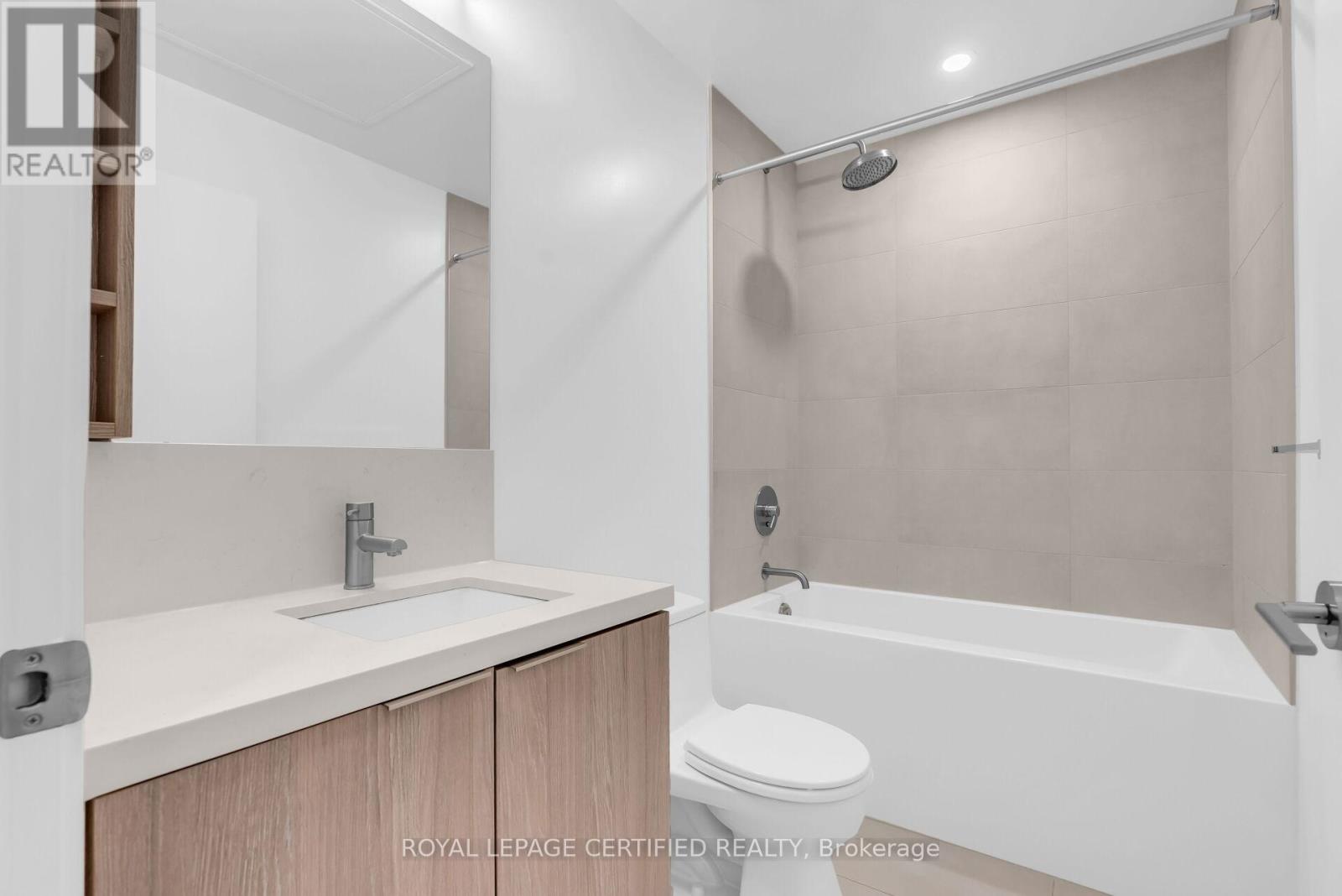 919 - 2020 Bathurst Street, Toronto, Ontario  M5P 0A6 - Photo 24 - C13217438