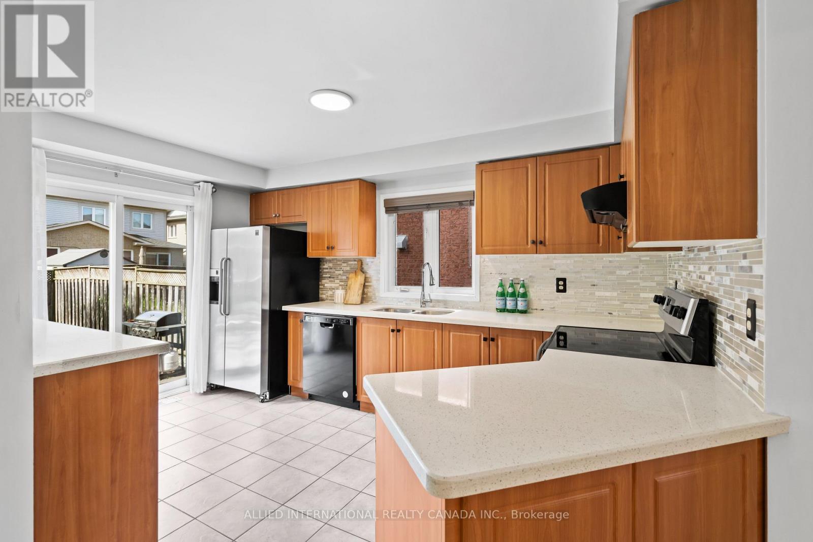 16 May Apple Terrace, Toronto, Ontario  M1E 5J8 - Photo 12 - E13217442