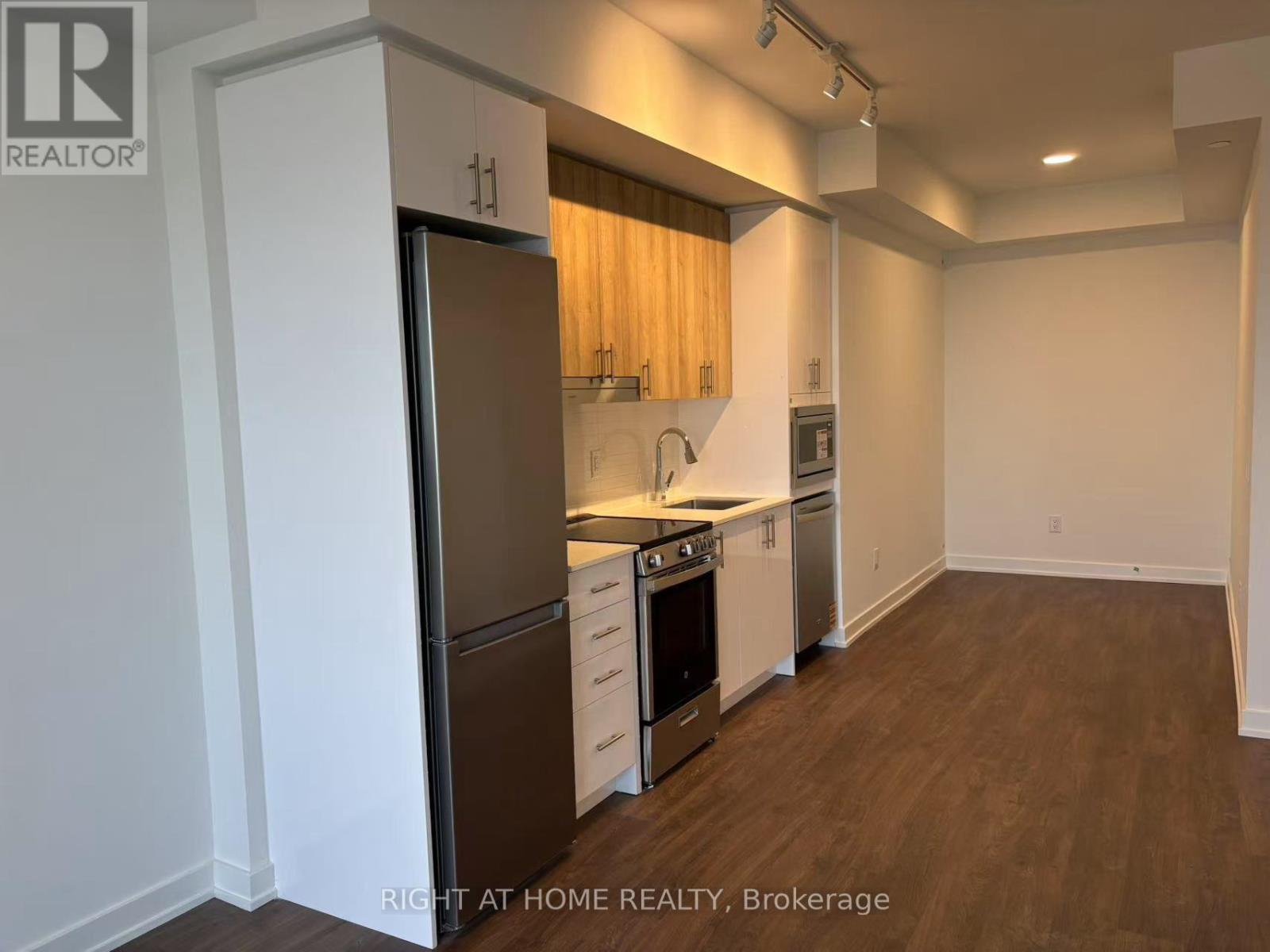 2312 - 5105 Hurontario Street S, Mississauga, Ontario  L4Z 0C9 - Photo 2 - W13217440