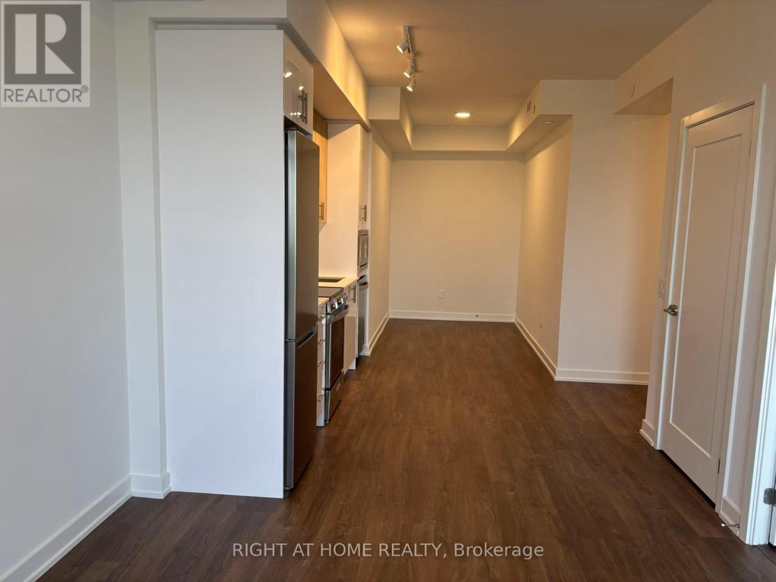 2312 - 5105 Hurontario Street S, Mississauga, Ontario  L4Z 0C9 - Photo 3 - W13217440