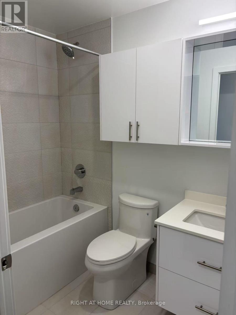 2312 - 5105 Hurontario Street S, Mississauga, Ontario  L4Z 0C9 - Photo 5 - W13217440
