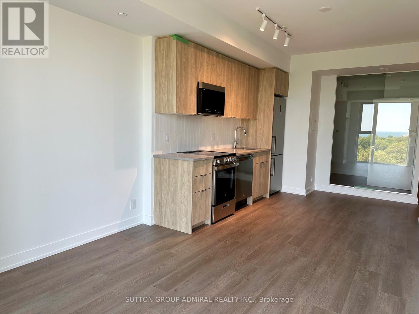 1104 - 1660 Bloor Street W, Toronto, Ontario  M6P 0C6 - Photo 10 - W13217444