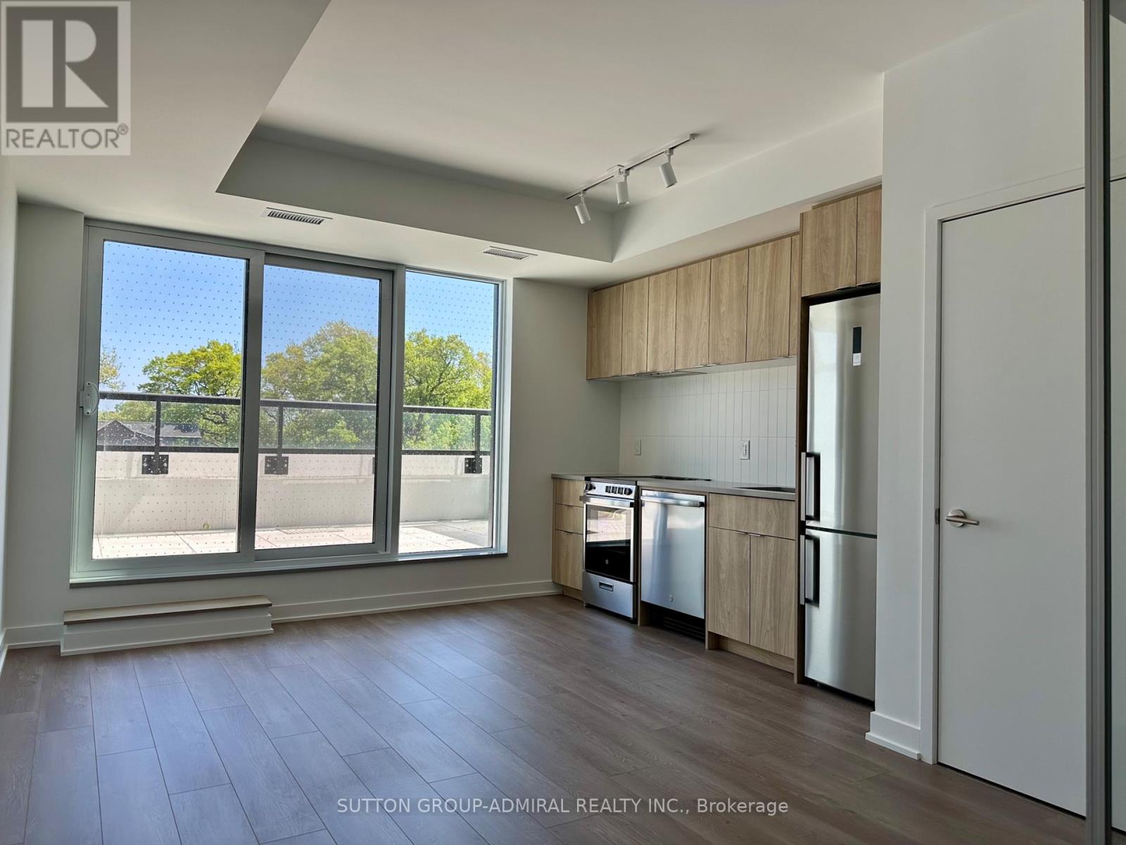 507 - 1660 Bloor Street W, Toronto, Ontario  M6P 1A8 - Photo 2 - W13217450