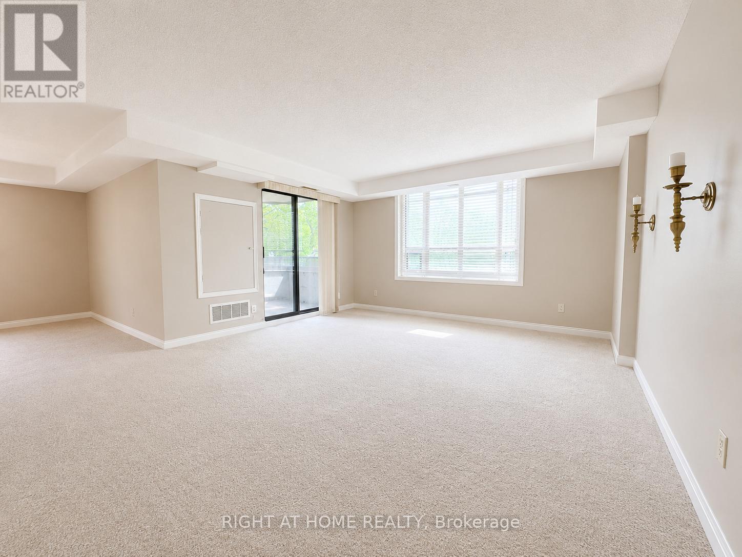 104 - 6 Village Green Boulevard, Hamilton, Ontario  L8G 5B7 - Photo 2 - X13217416