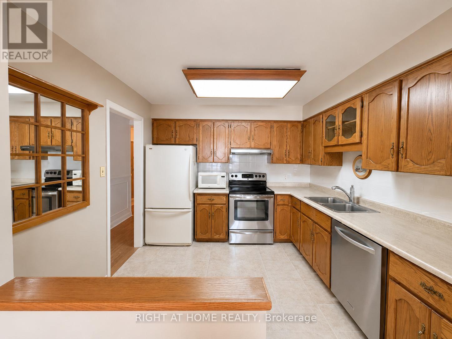 104 - 6 Village Green Boulevard, Hamilton, Ontario  L8G 5B7 - Photo 20 - X13217416
