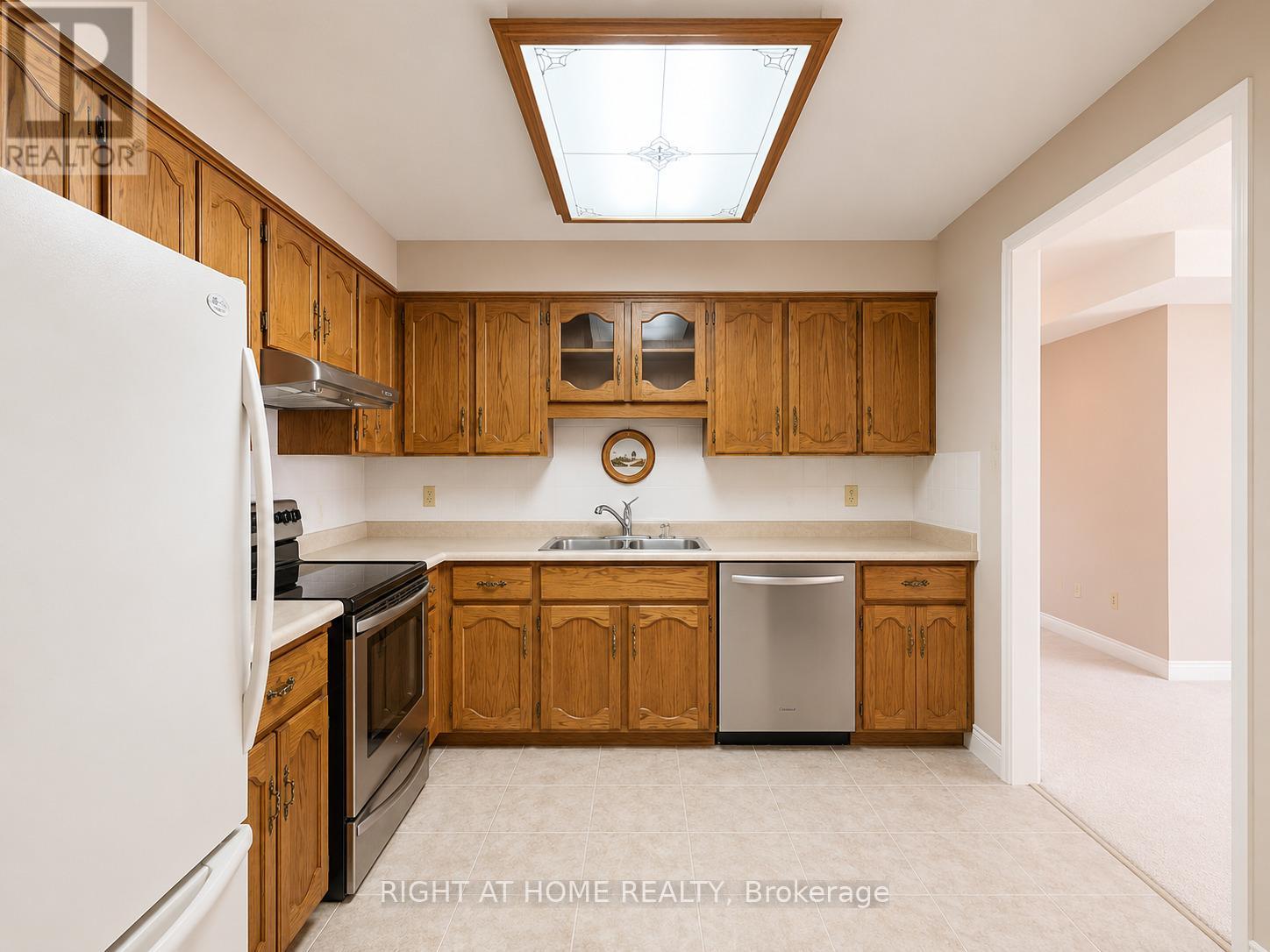 104 - 6 Village Green Boulevard, Hamilton, Ontario  L8G 5B7 - Photo 21 - X13217416