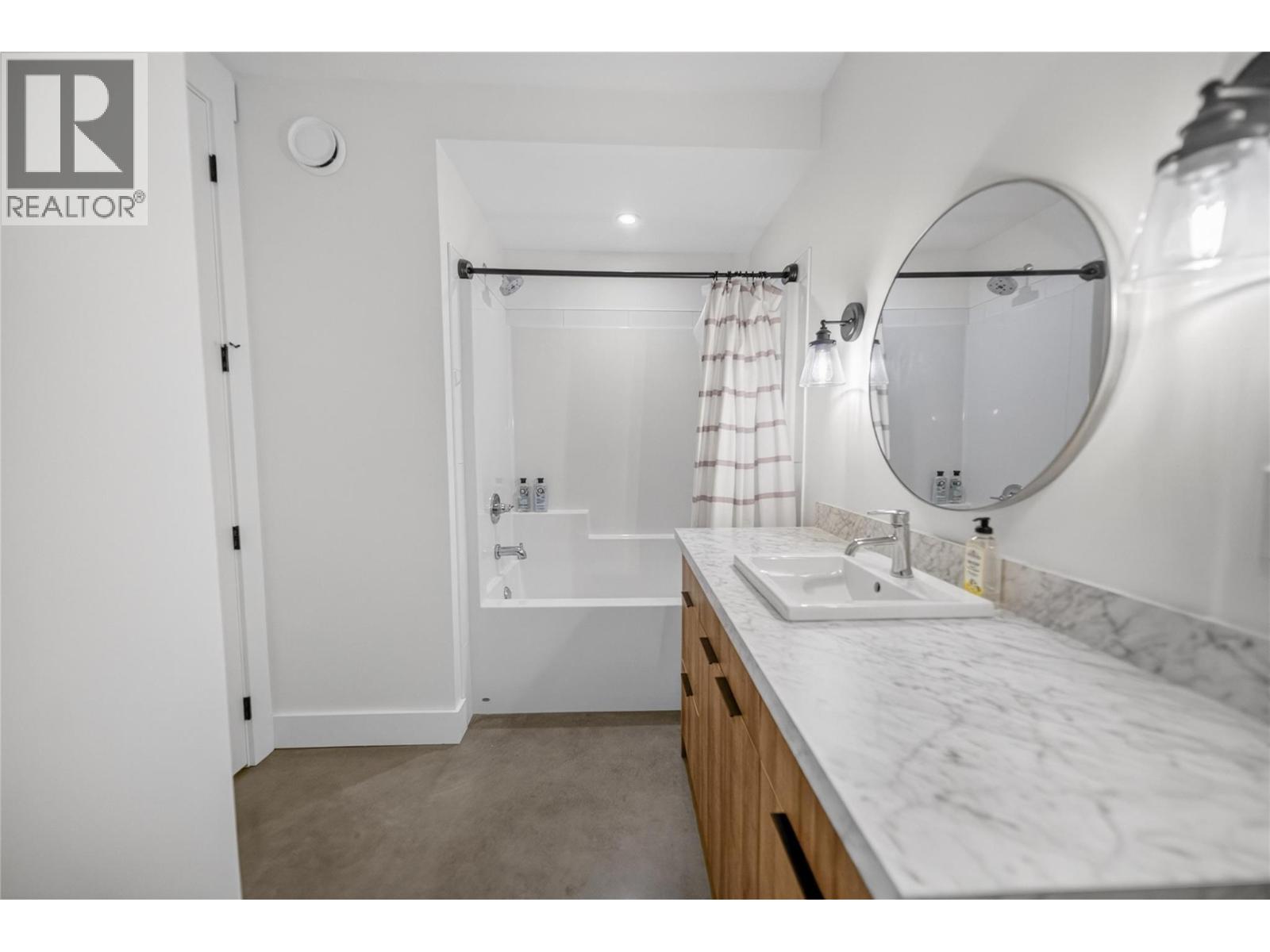 705 22nd Avenue S, Cranbrook, British Columbia V1C 6Y7 - Photo 38 - 10388934