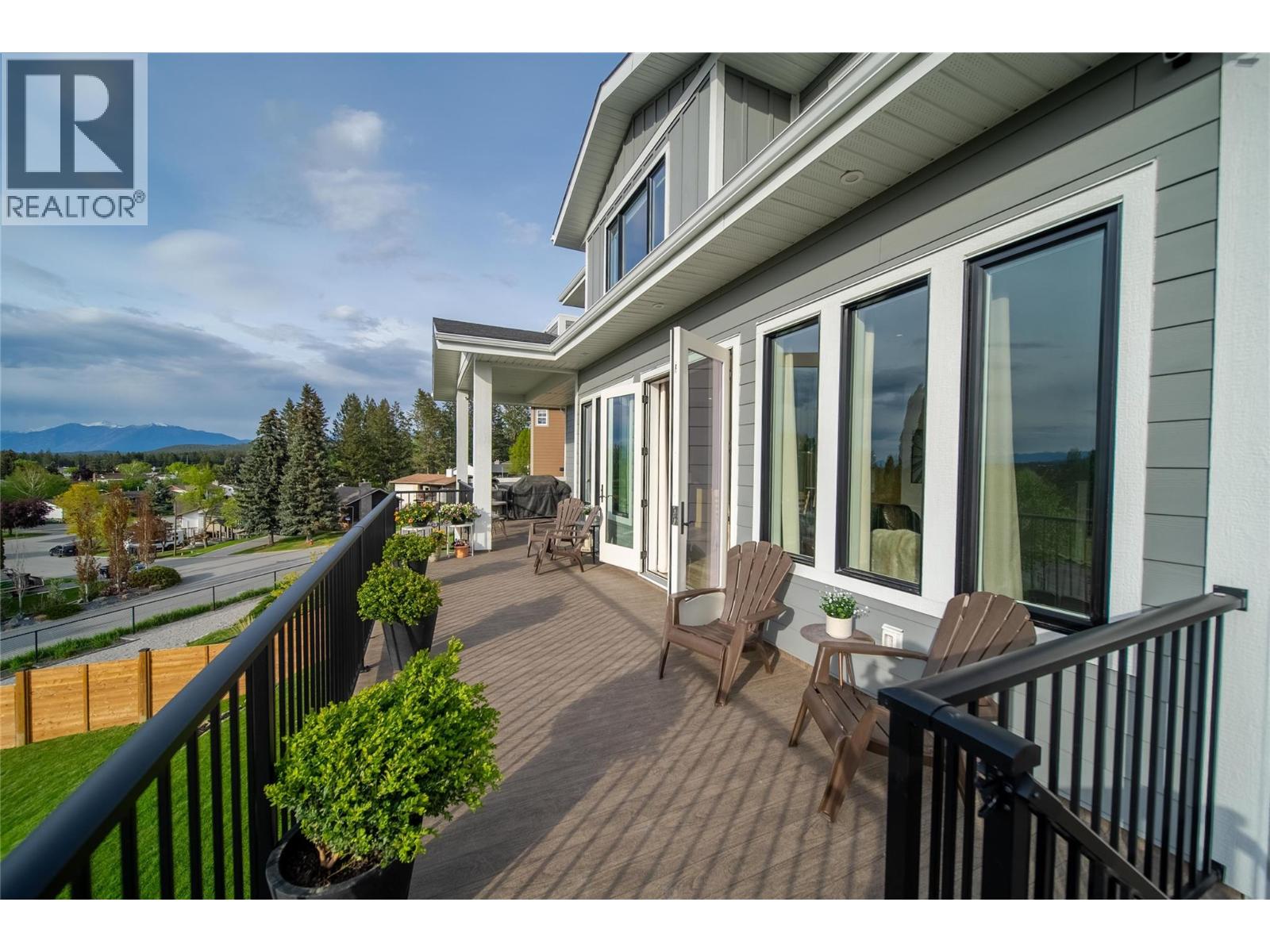 705 22nd Avenue S, Cranbrook, British Columbia V1C 6Y7 - Photo 12 - 10388934
