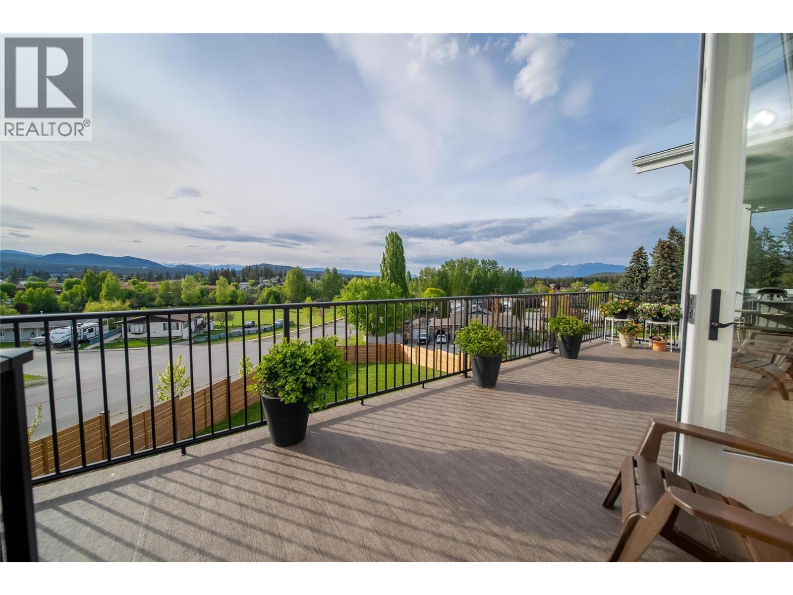 705 22nd Avenue S, Cranbrook, British Columbia V1C 6Y7 - Photo 13 - 10388934