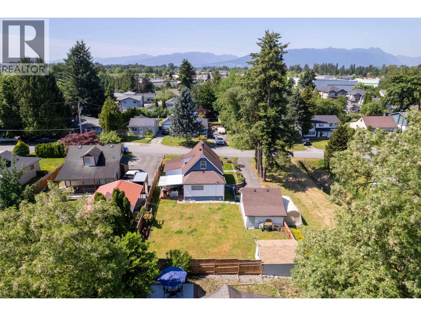 20290 Wanstead Street, Maple Ridge, British Columbia  V2X 1J1 - Photo 4 - R3127959
