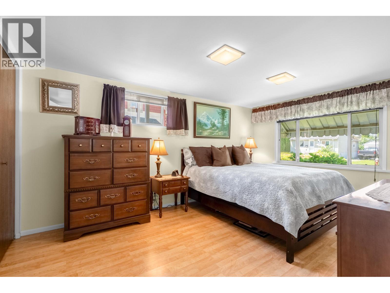 20290 Wanstead Street, Maple Ridge, British Columbia  V2X 1J1 - Photo 21 - R3127959