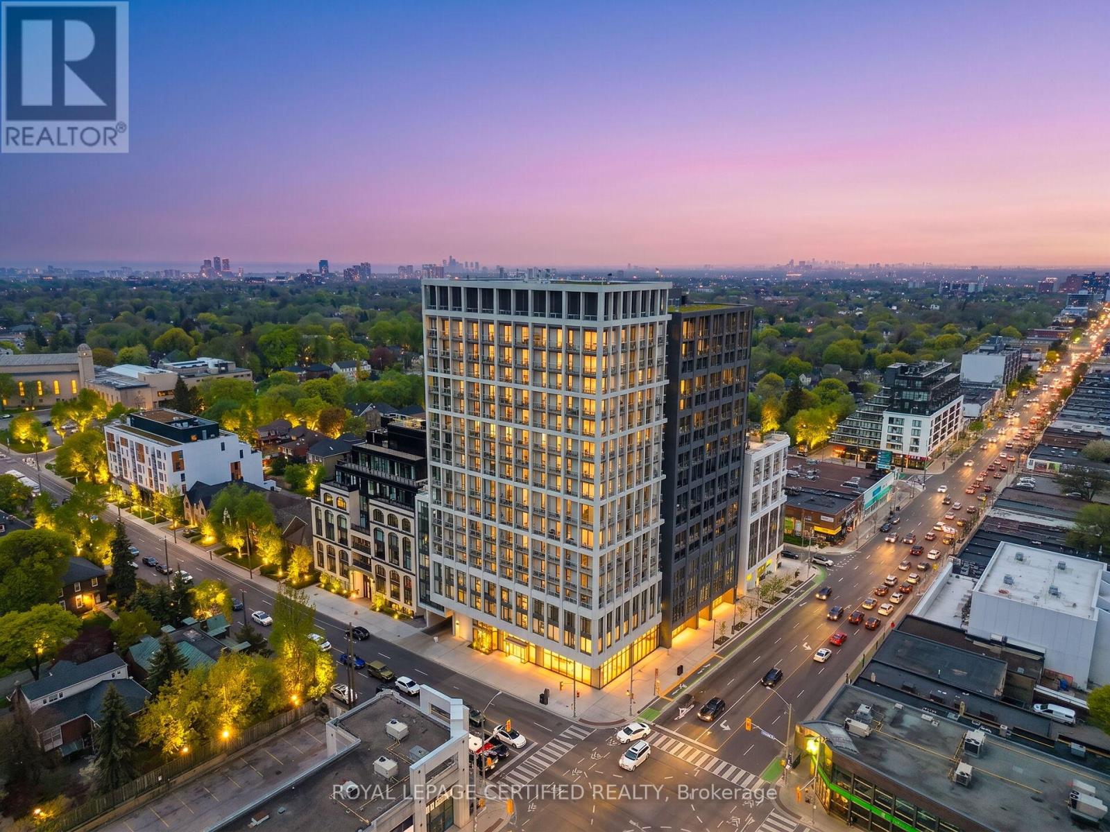 919 - 2020 Bathurst Street, Toronto, Ontario  M5P 0A6 - Photo 2 - C13217456