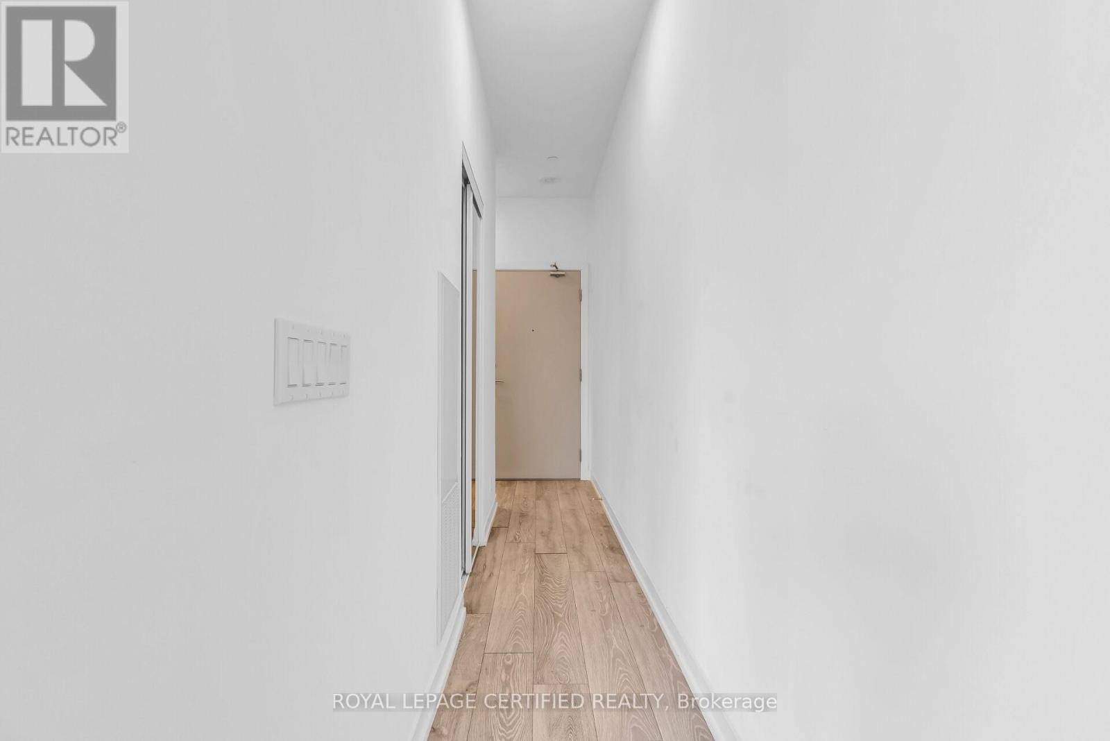 919 - 2020 Bathurst Street, Toronto, Ontario  M5P 0A6 - Photo 6 - C13217456