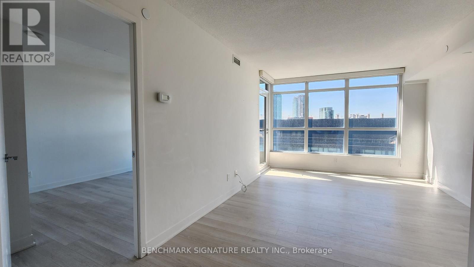 1801 - 80 Queens Wharf Road, Toronto, Ontario  M5V 0J3 - Photo 11 - C13217472