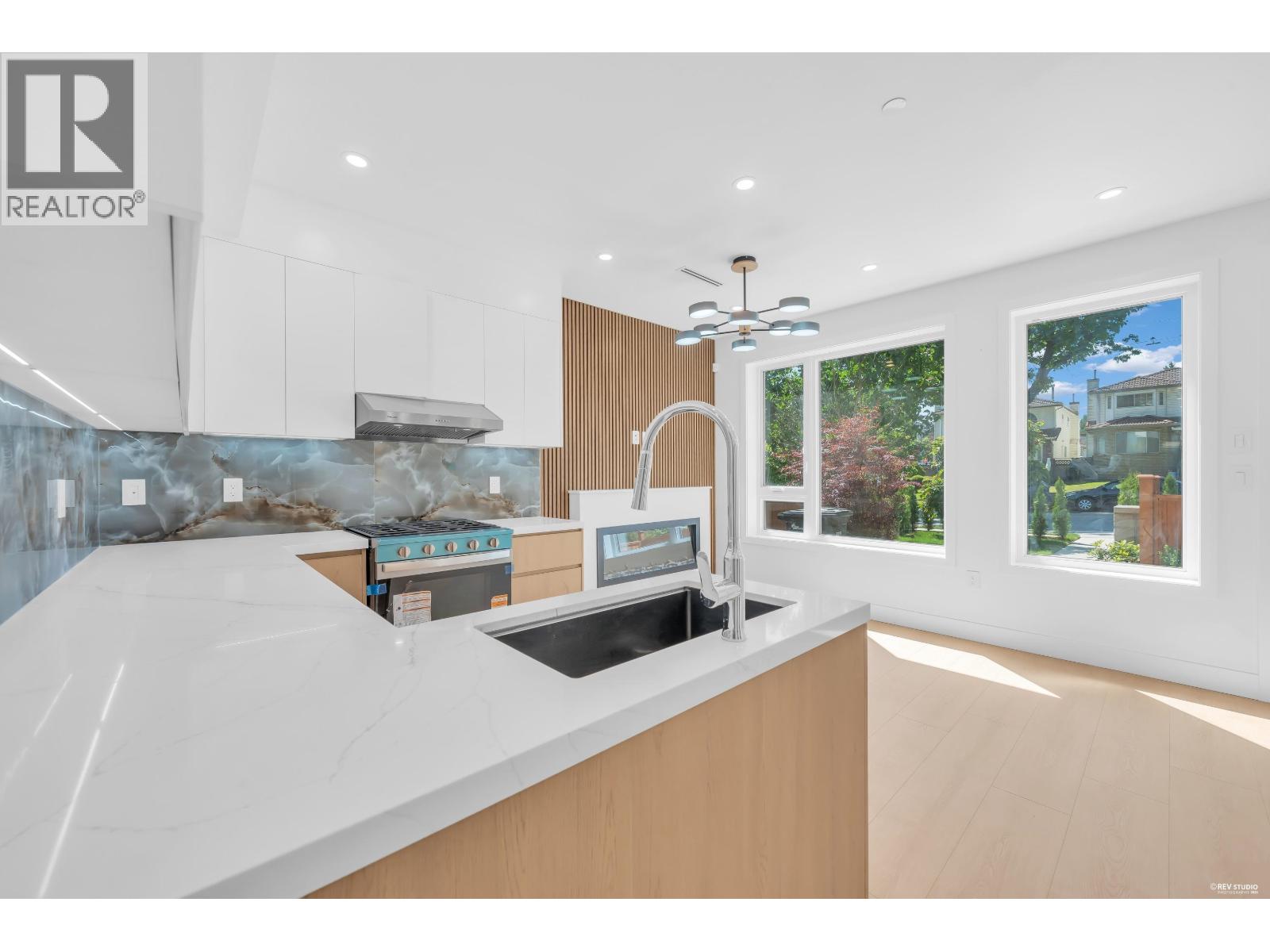 1 2893 Eton Street, Vancouver, British Columbia  V5K 1K4 - Photo 5 - R3128971