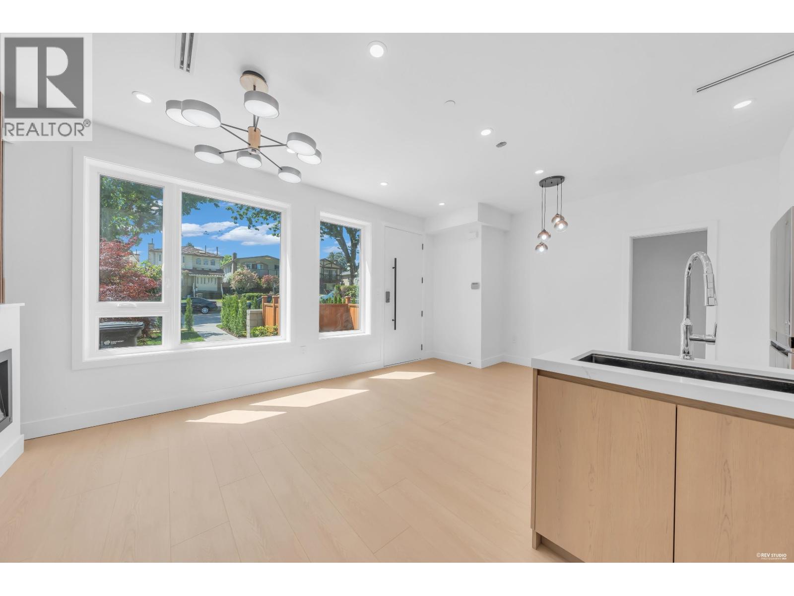 1 2893 Eton Street, Vancouver, British Columbia  V5K 1K4 - Photo 4 - R3128971