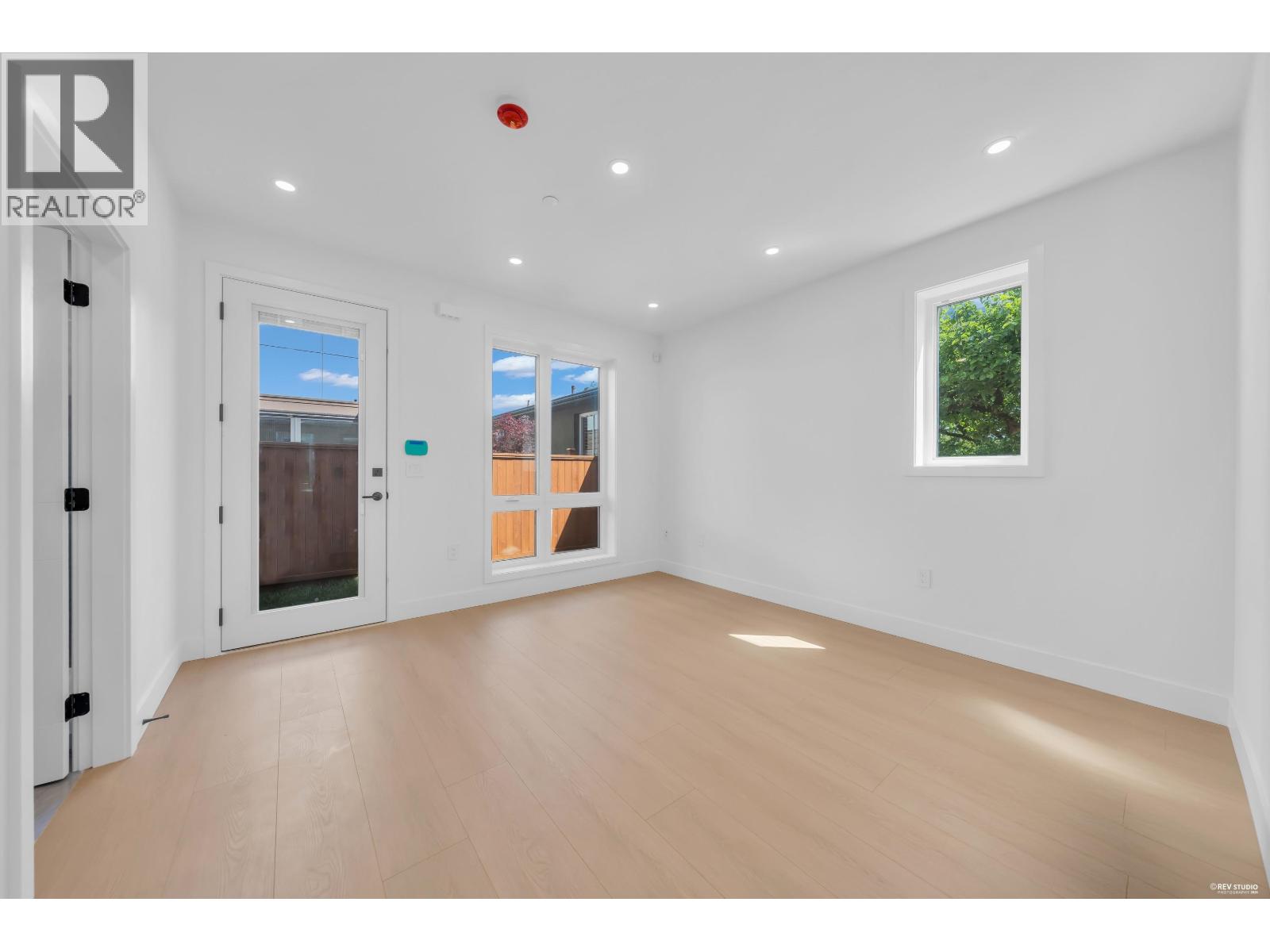 1 2893 Eton Street, Vancouver, British Columbia  V5K 1K4 - Photo 6 - R3128971