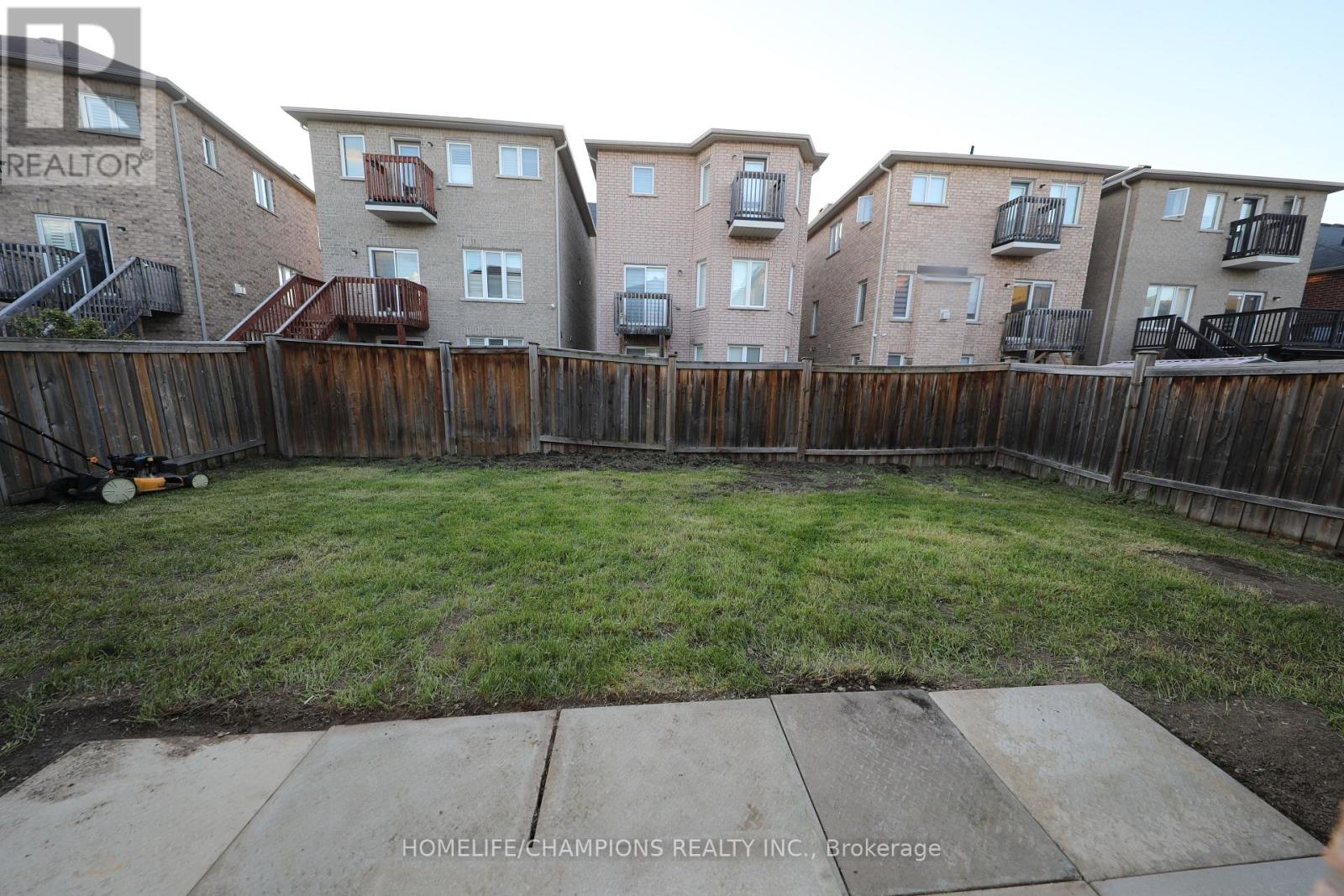 1524 Bruny Avenue, Pickering, Ontario  L1X 0C6 - Photo 23 - E13217462